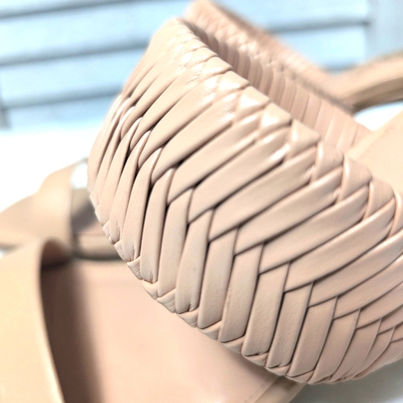 New Vince Camuto Emoelee Leather Heeled Sandals Size 9.5 - Picture 8 of 8